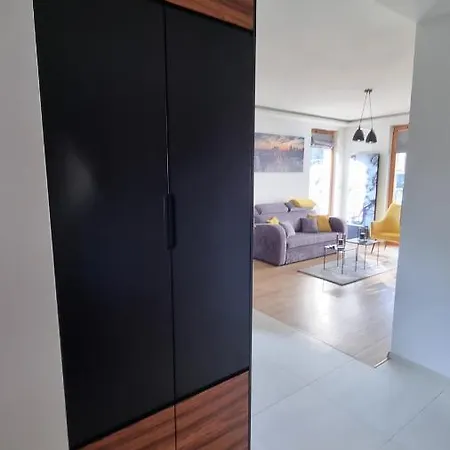 Lemon House Apartment